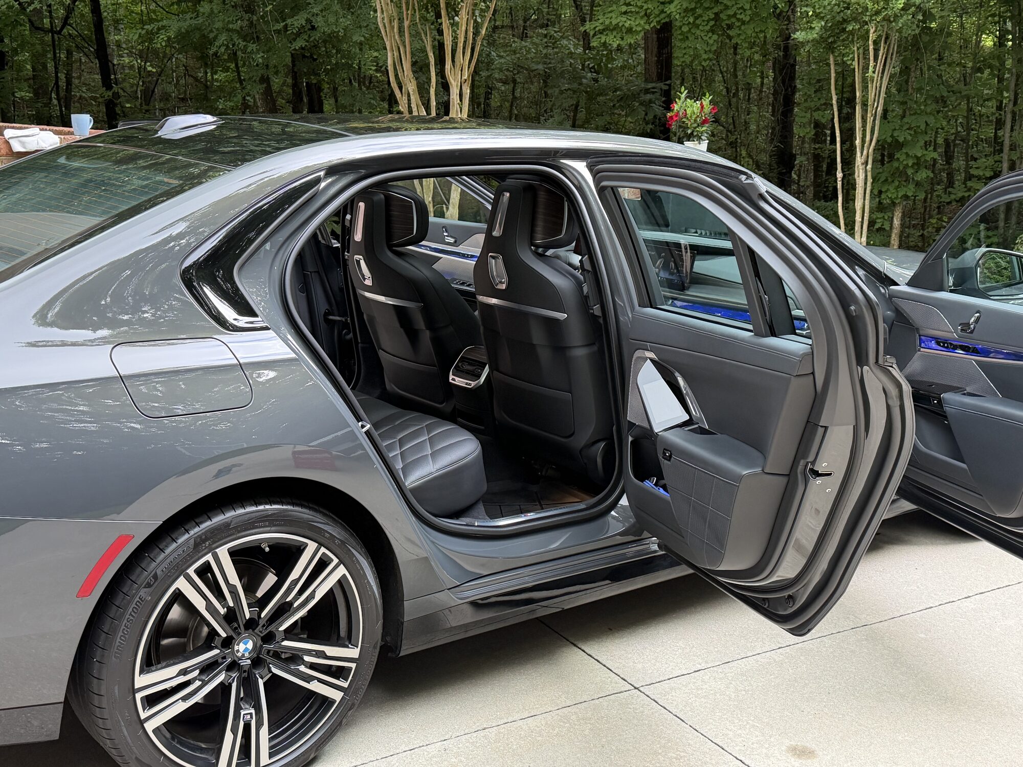Blue BMW 740i — after detailing